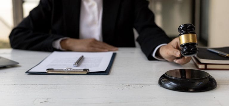 עיצומים כספיים