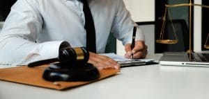 עורך דין דיני עבודה